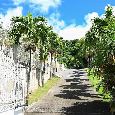 Villa D Ennry Pointe-Noire Luaran gambar