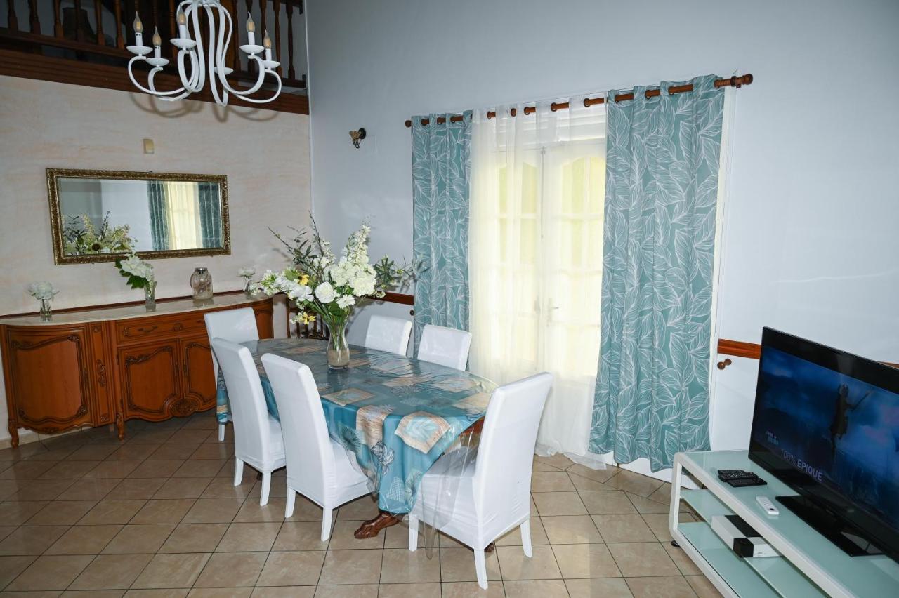 Villa D Ennry Pointe-Noire Luaran gambar